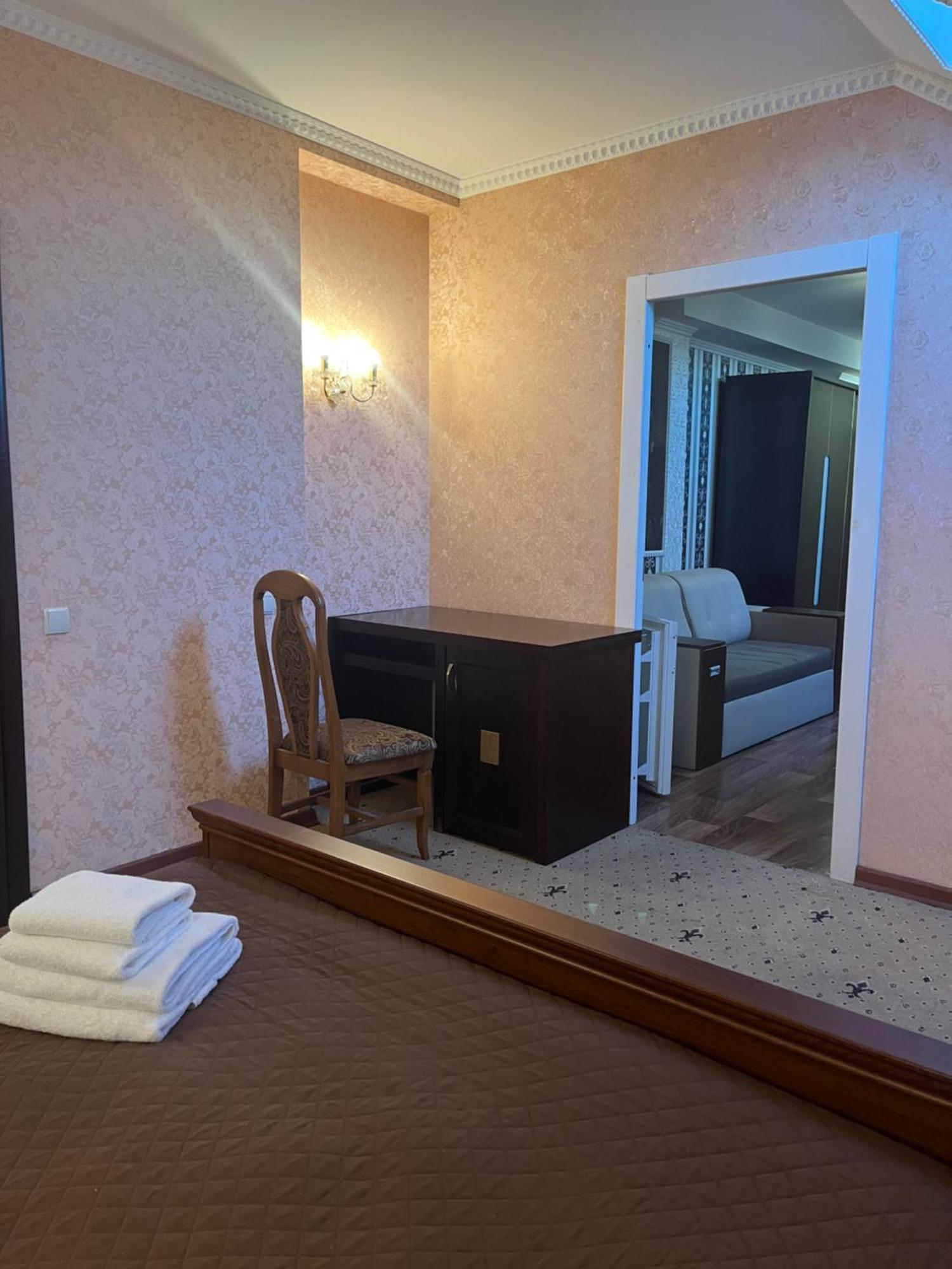 Hotel Lavilia Киев Екстериор снимка