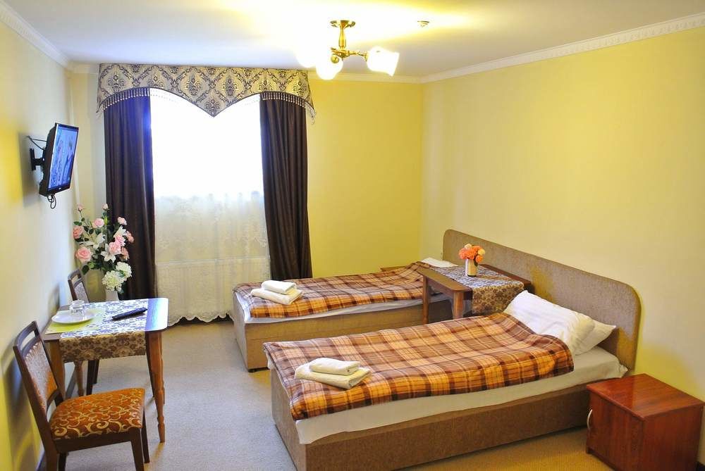 Hotel Lavilia Киев Екстериор снимка